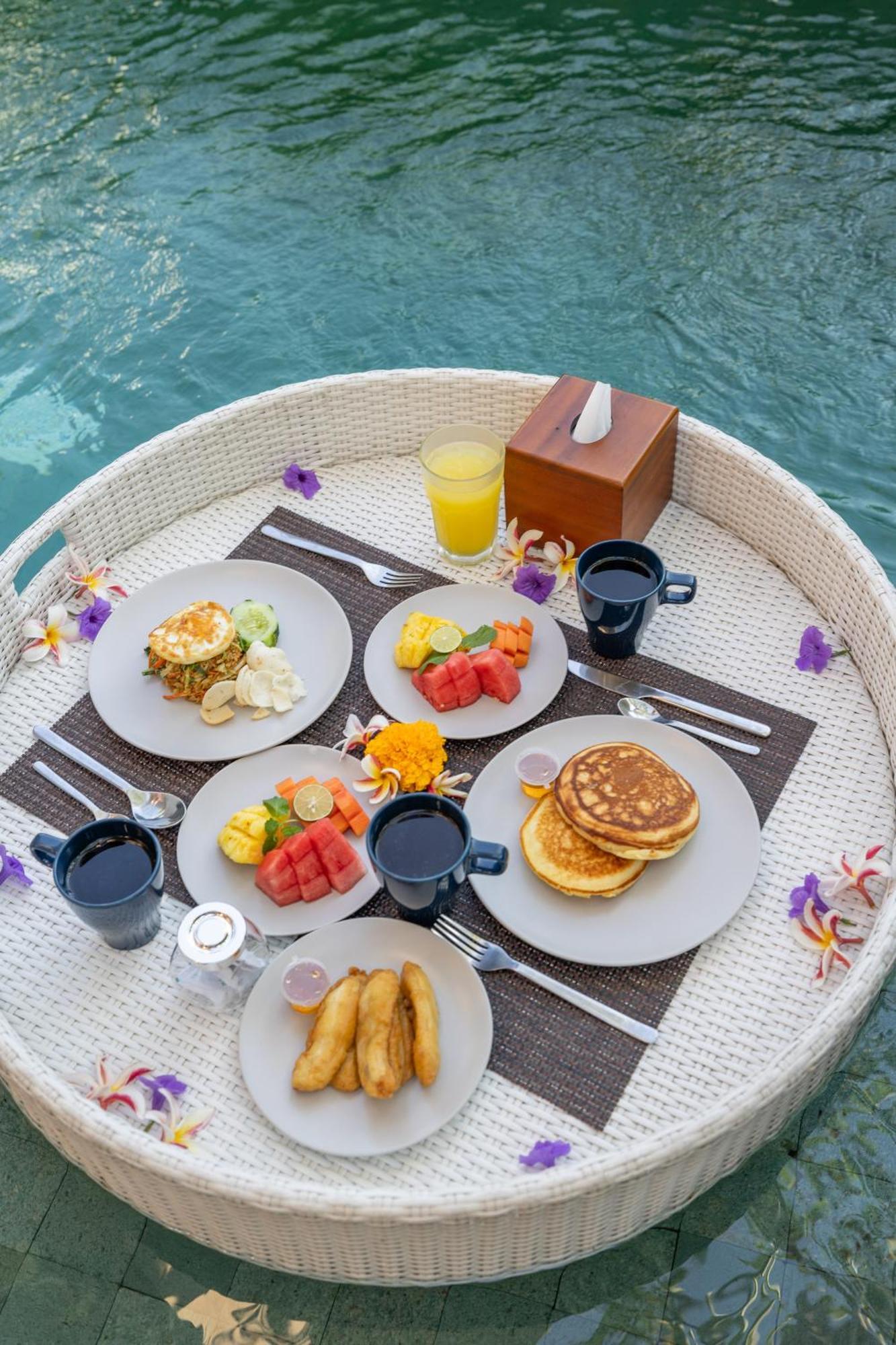 Prema Ubud Romantic Villas ภายนอก รูปภาพ
