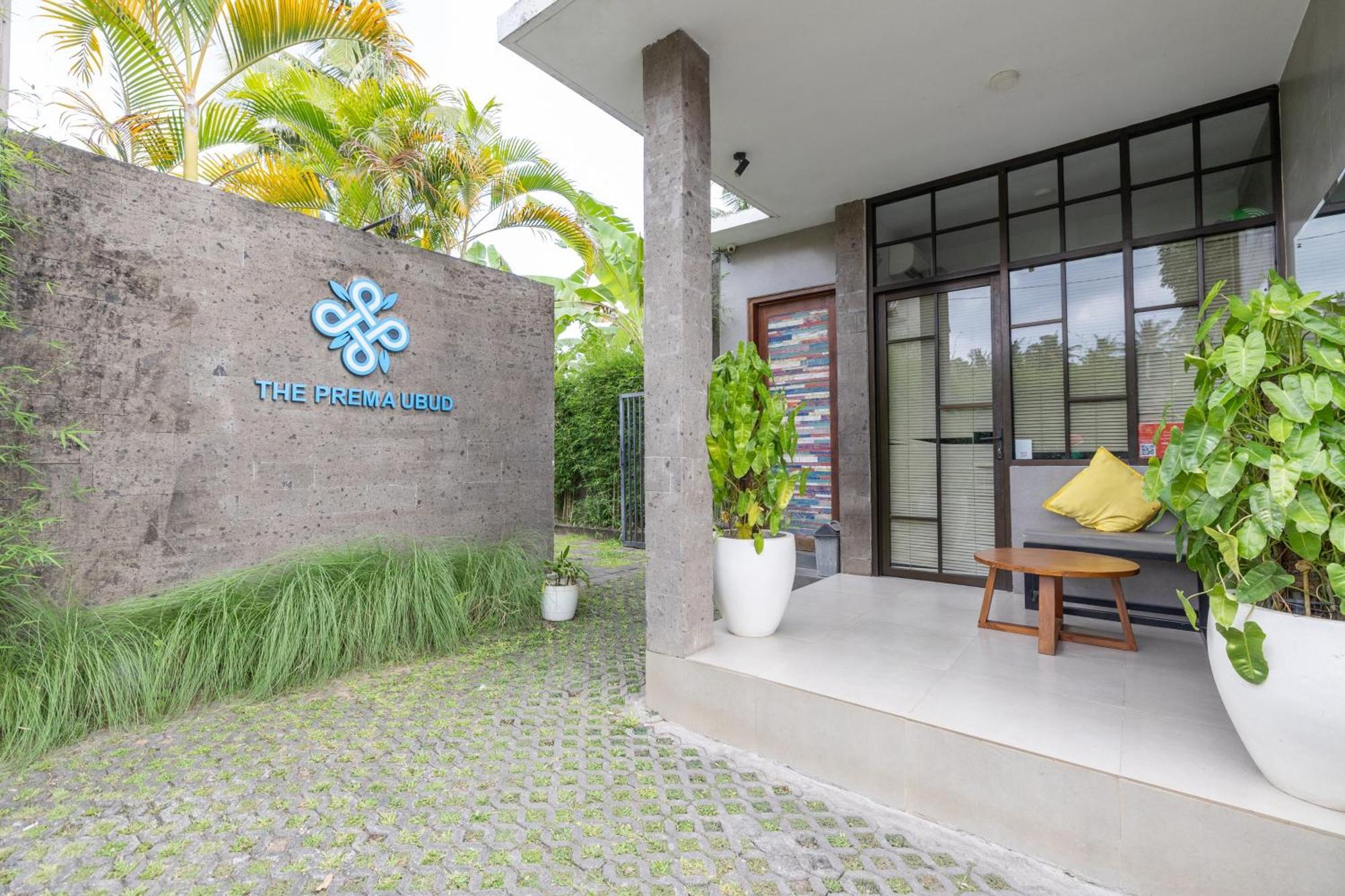 Prema Ubud Romantic Villas ภายนอก รูปภาพ